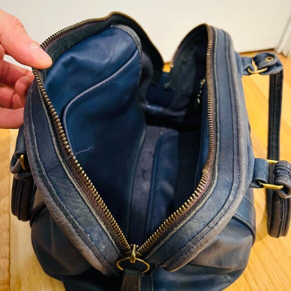 Vintage Coach 80’s Made in the USA Soft Navy Leather Satchel Doctor Bag - Picture 14 of 16